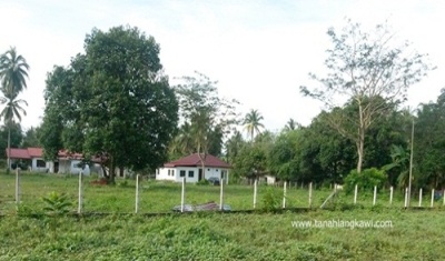 tanah dan rumah di nyoir cabang langkawi